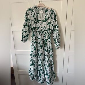 Tuckernuck Hyacinth House Green Floral Tiered Presley Maxi Dress sz Medium NWOT